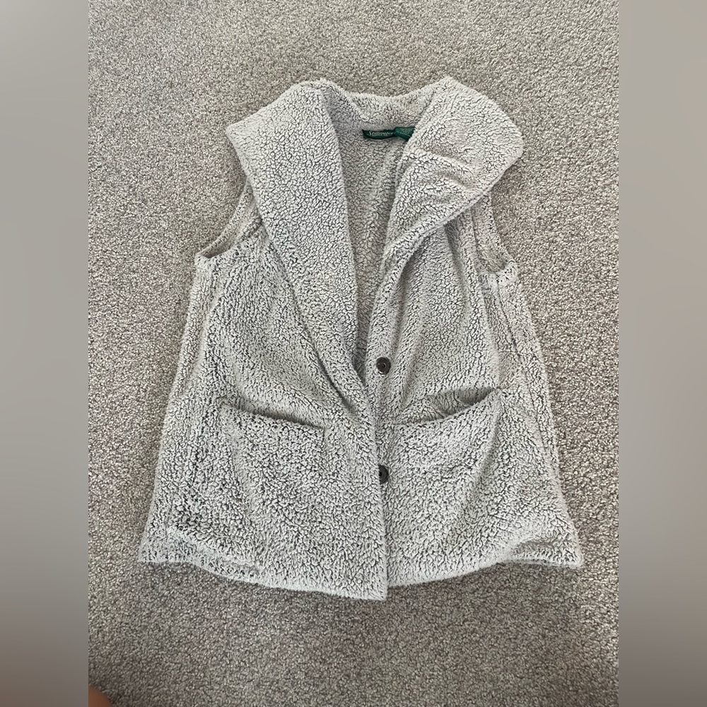 light grey button up fluffy vest
